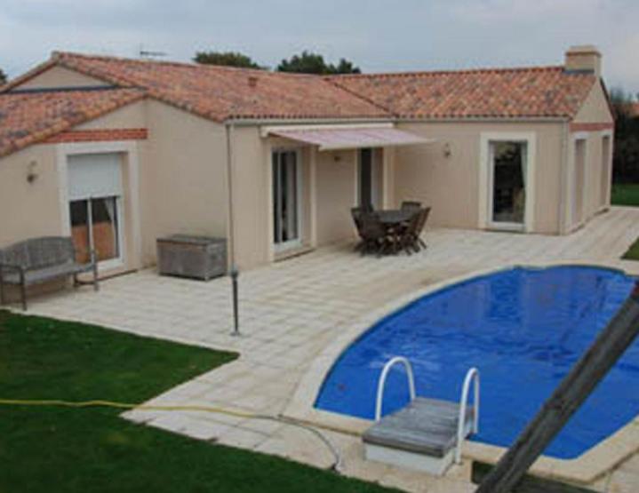 Réparation de piscine à Nantes